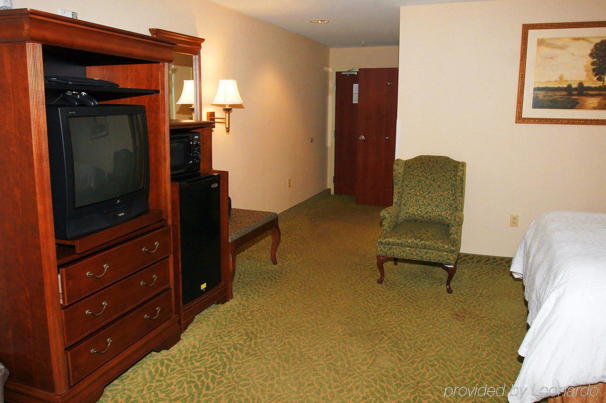 Hampton Inn & Suites Roswell Room photo